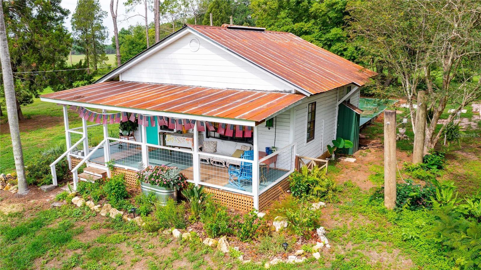 Listing photo id 6 for 39425 Wilds Road