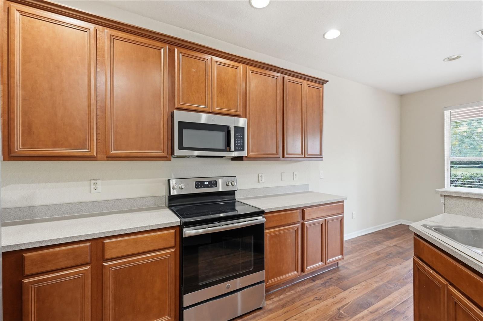 Listing photo id 9 for 26952 Juniper Bay Drive