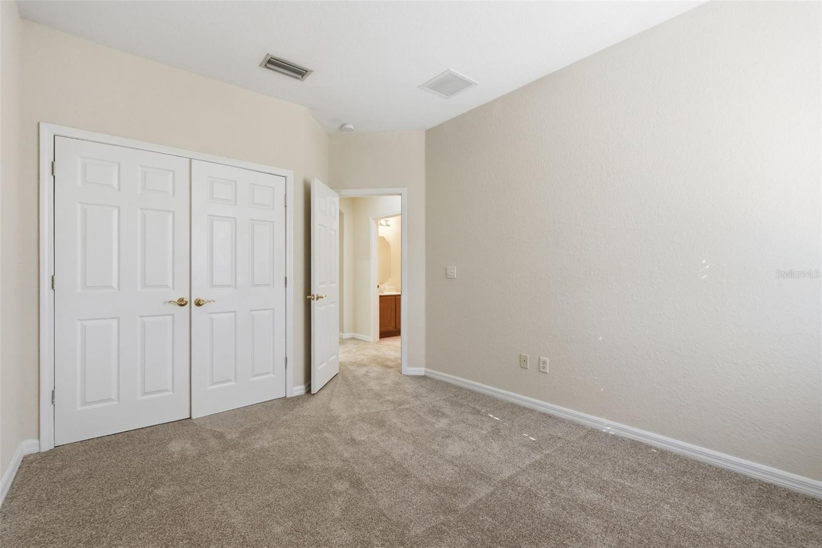 Listing photo id 27 for 26952 Juniper Bay Drive