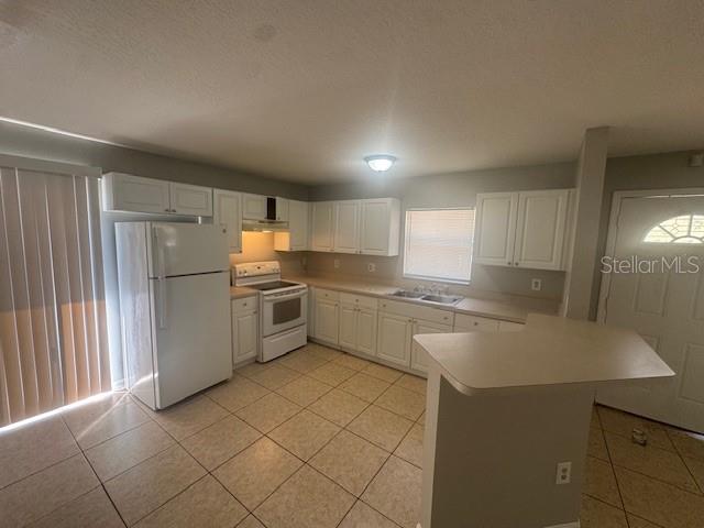 Image 5 of 13 For 3619 Henry Avenue