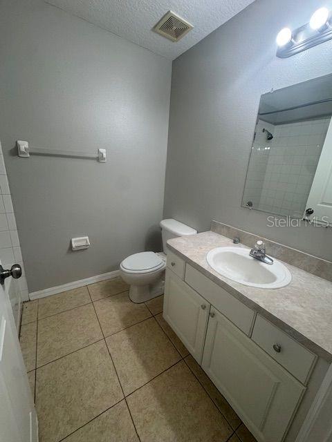 Image 8 of 13 For 3619 Henry Avenue