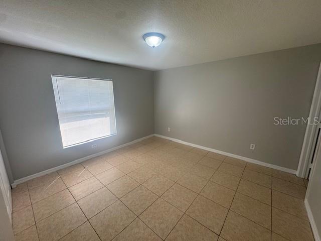 Image 9 of 13 For 3619 Henry Avenue