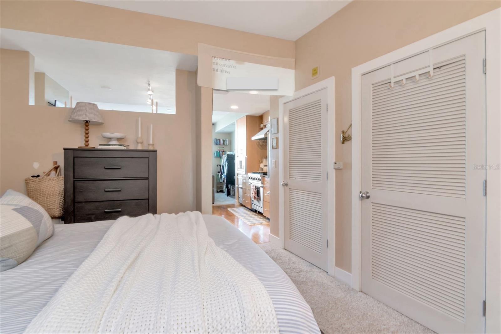 Image 16 of 38 For 1120 Kennedy Boulevard 1117