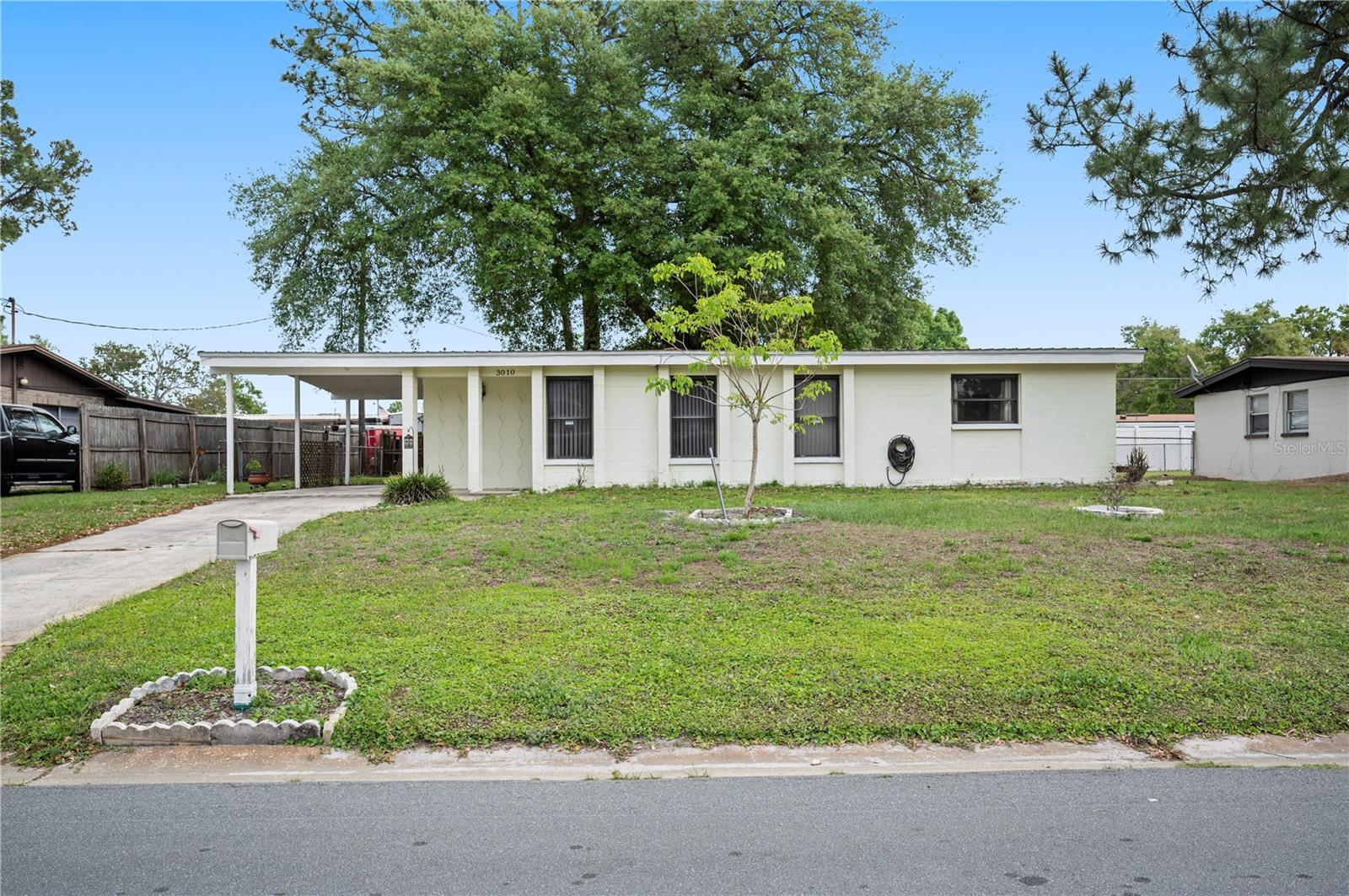 Image 2 of 26 For 3010 Drewery Avenue