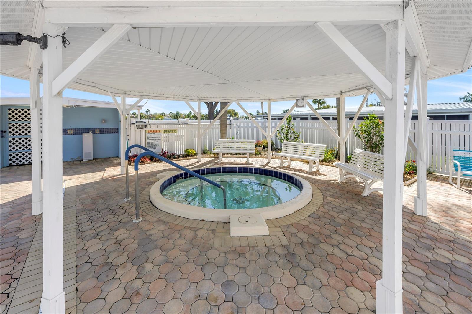 Image 42 of 53 For 1100 Belcher Road S 502