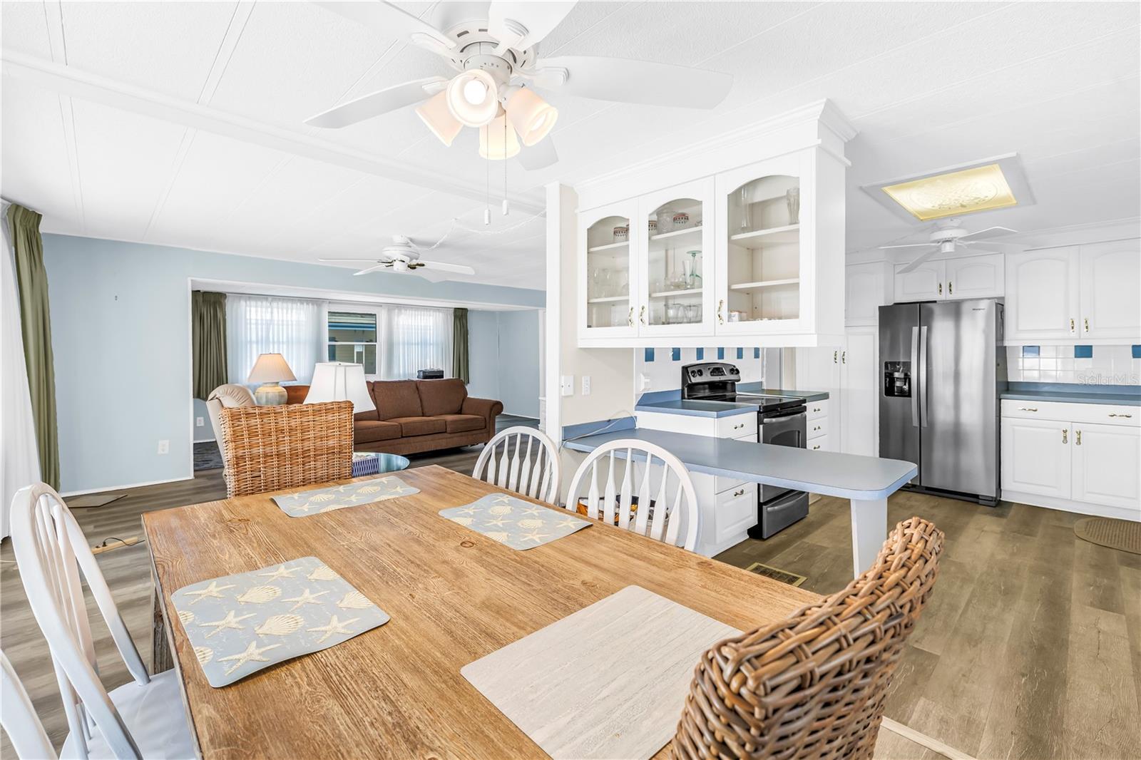 Image 8 of 53 For 1100 Belcher Road S 502