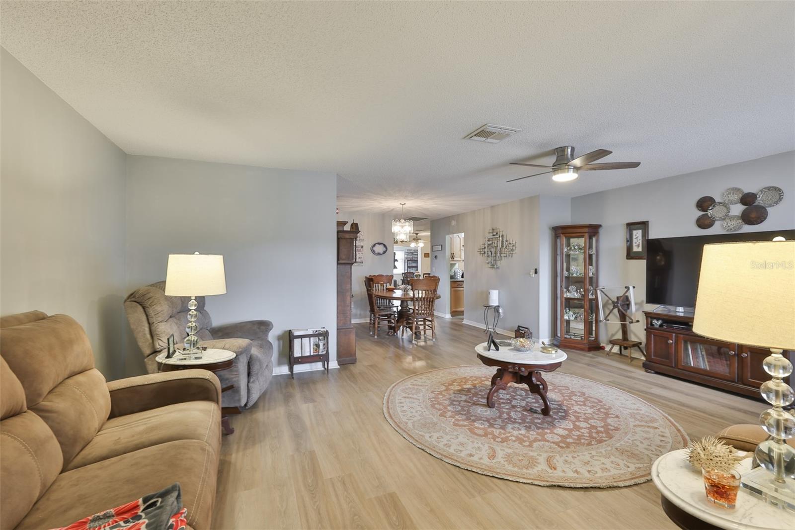 Image 7 of 39 For 1511 Cloister Drive