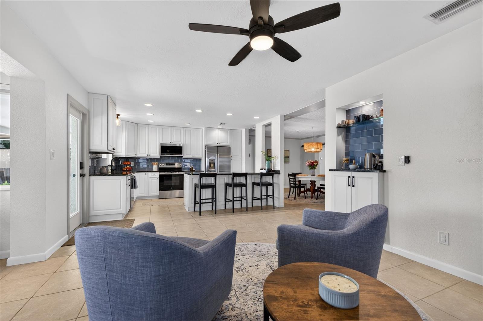 Image 15 of 56 For 8848 Sunlit Cove Drive Ne