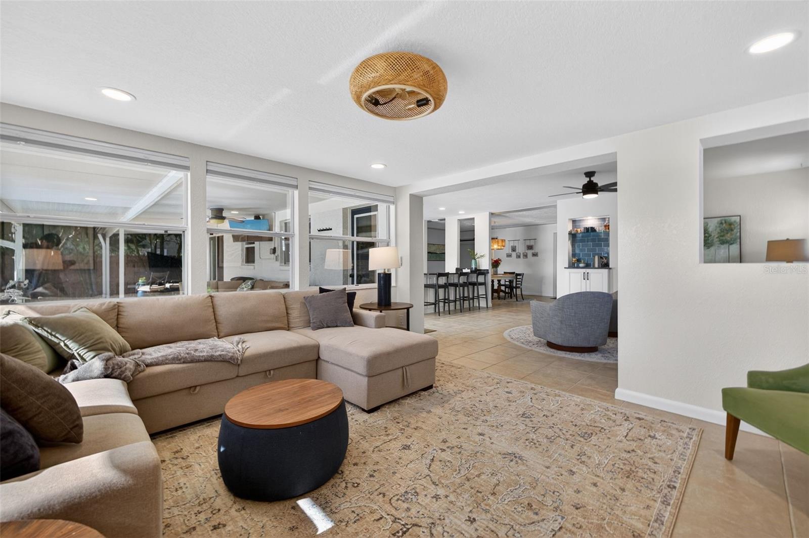 Image 18 of 56 For 8848 Sunlit Cove Drive Ne