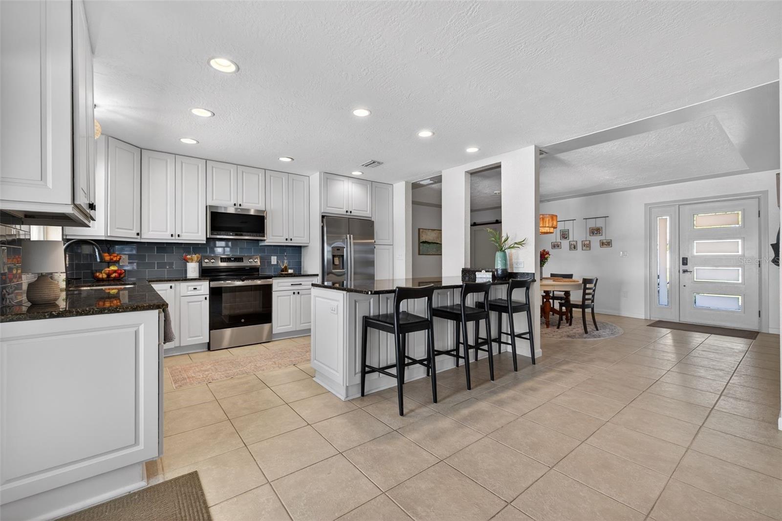 Image 22 of 56 For 8848 Sunlit Cove Drive Ne