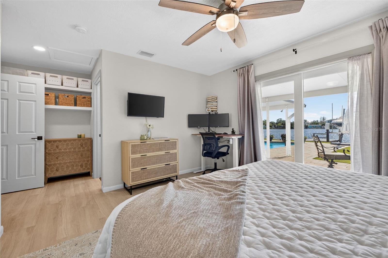 Image 35 of 56 For 8848 Sunlit Cove Drive Ne