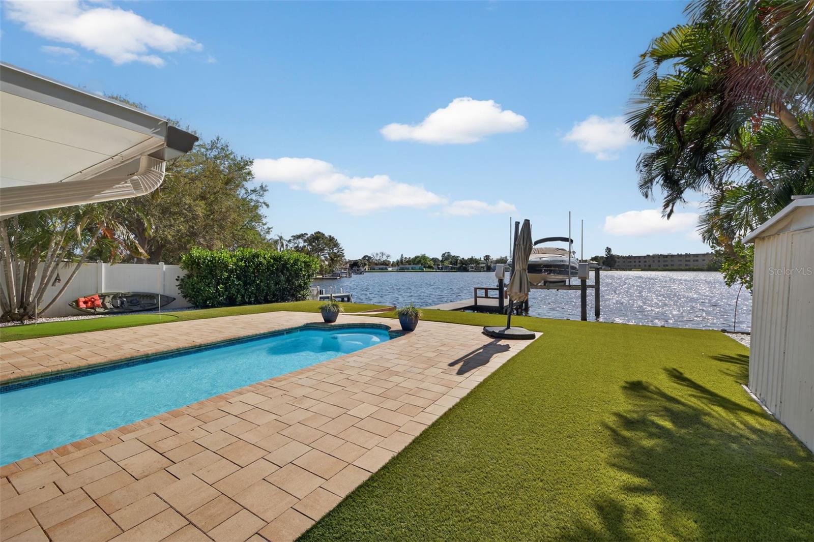 Image 5 of 56 For 8848 Sunlit Cove Drive Ne