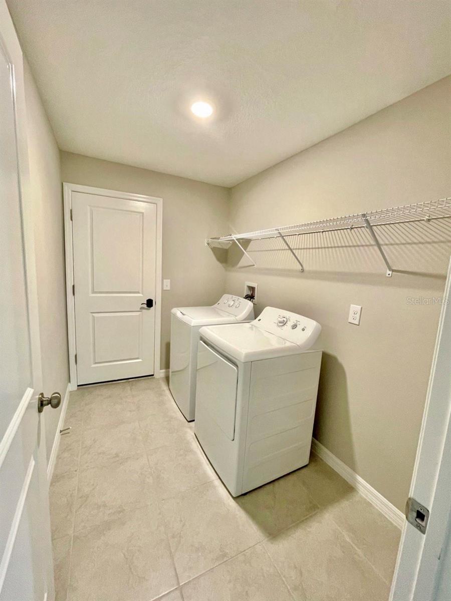 Image 13 of 22 For 869 Anchor Bend Drive