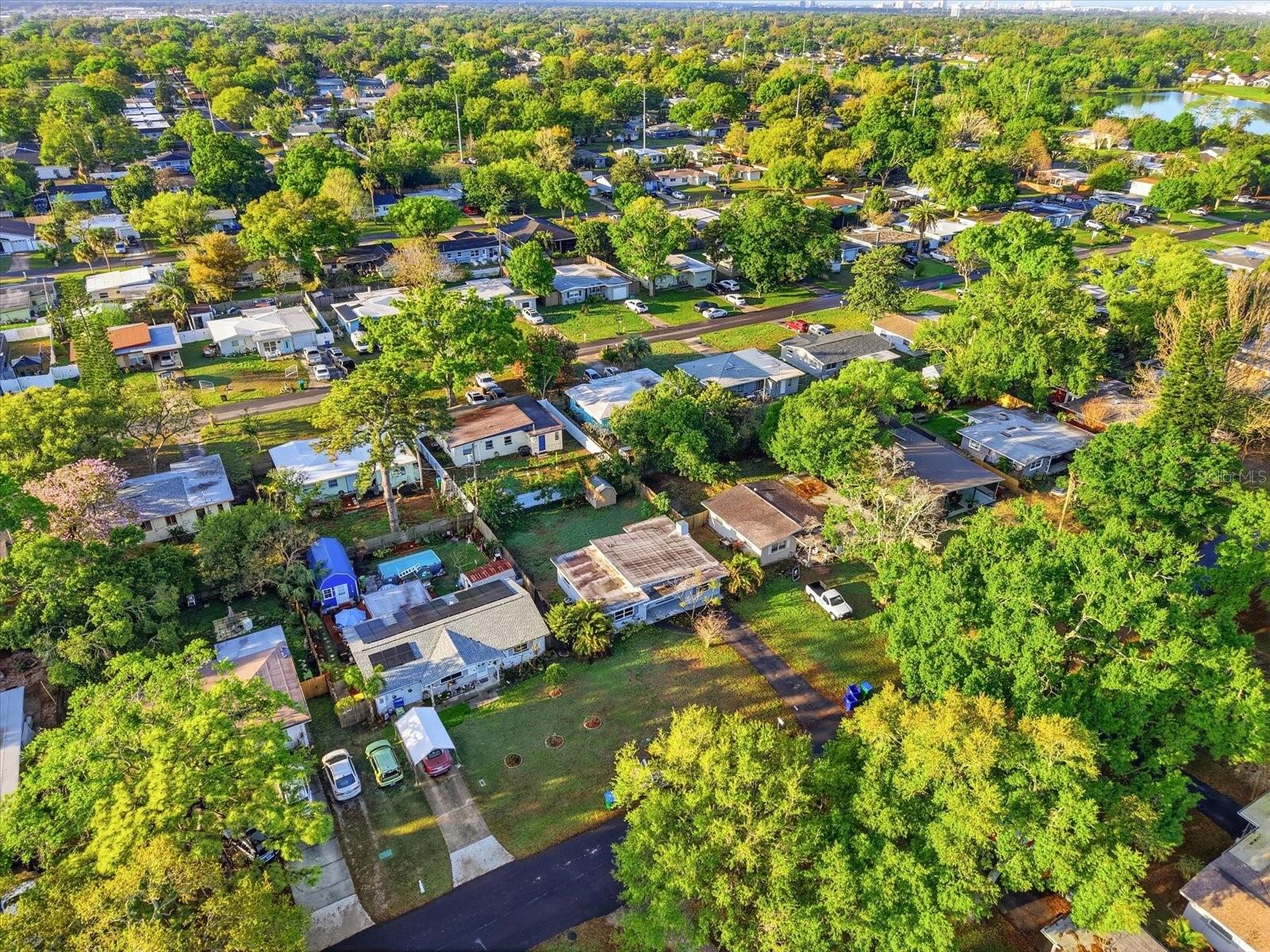 Image 35 of 38 For 1949 Pinehurst Drive