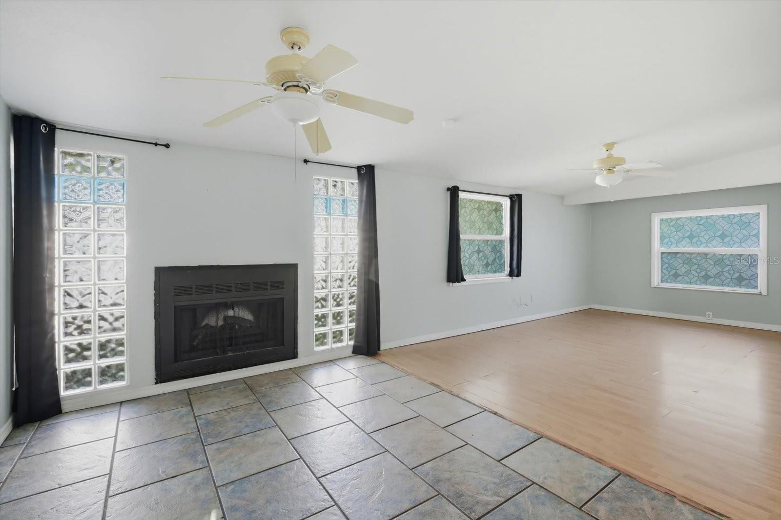 Image 9 of 38 For 1949 Pinehurst Drive