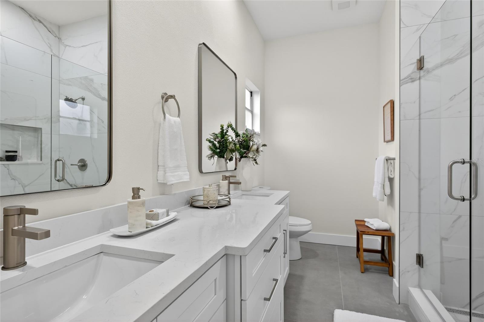 Image 23 of 57 For 18917 Edinborough Way