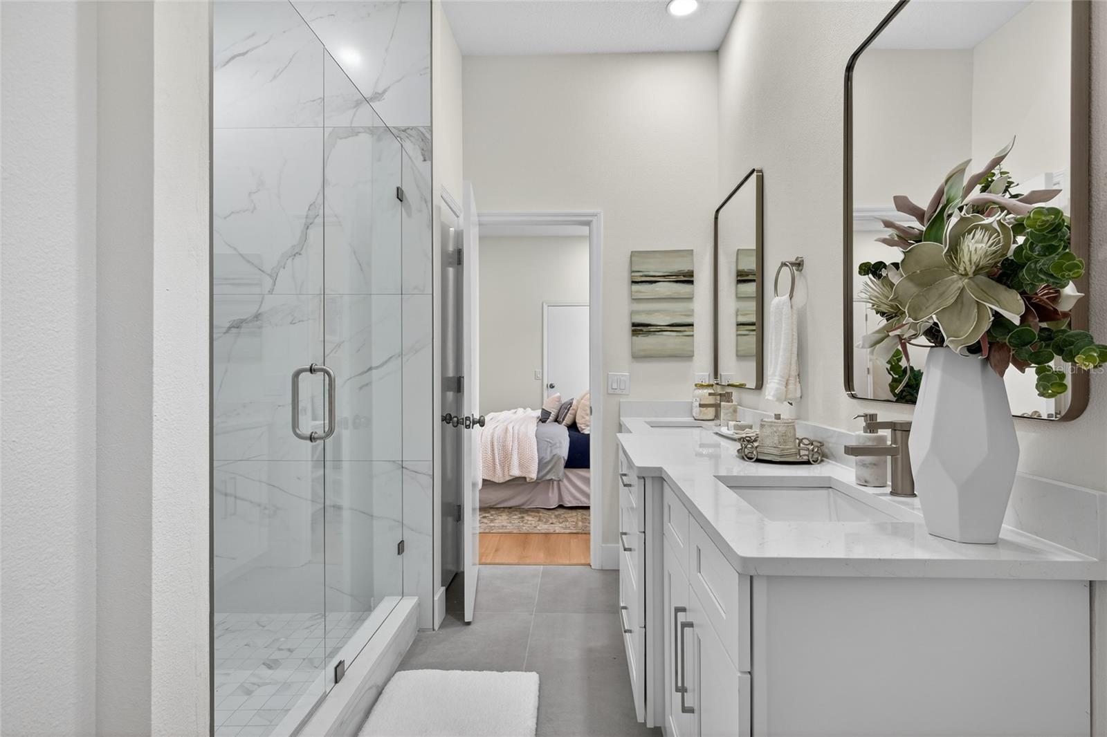 Image 25 of 57 For 18917 Edinborough Way