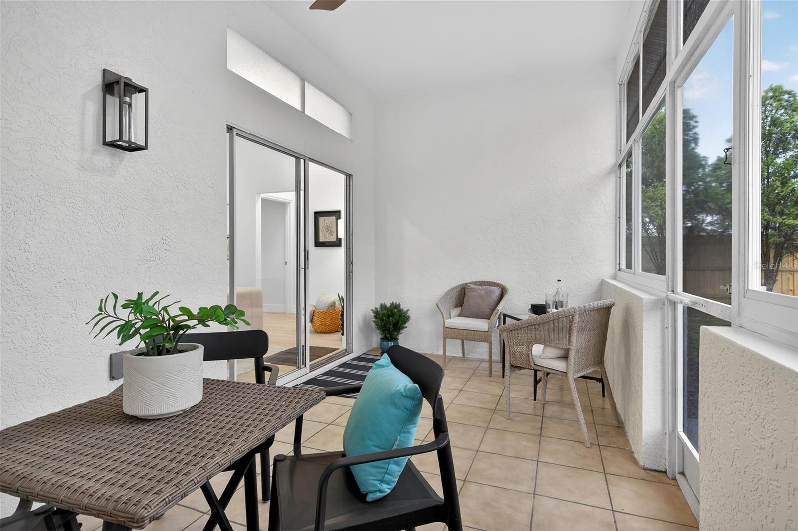 Image 31 of 57 For 18917 Edinborough Way