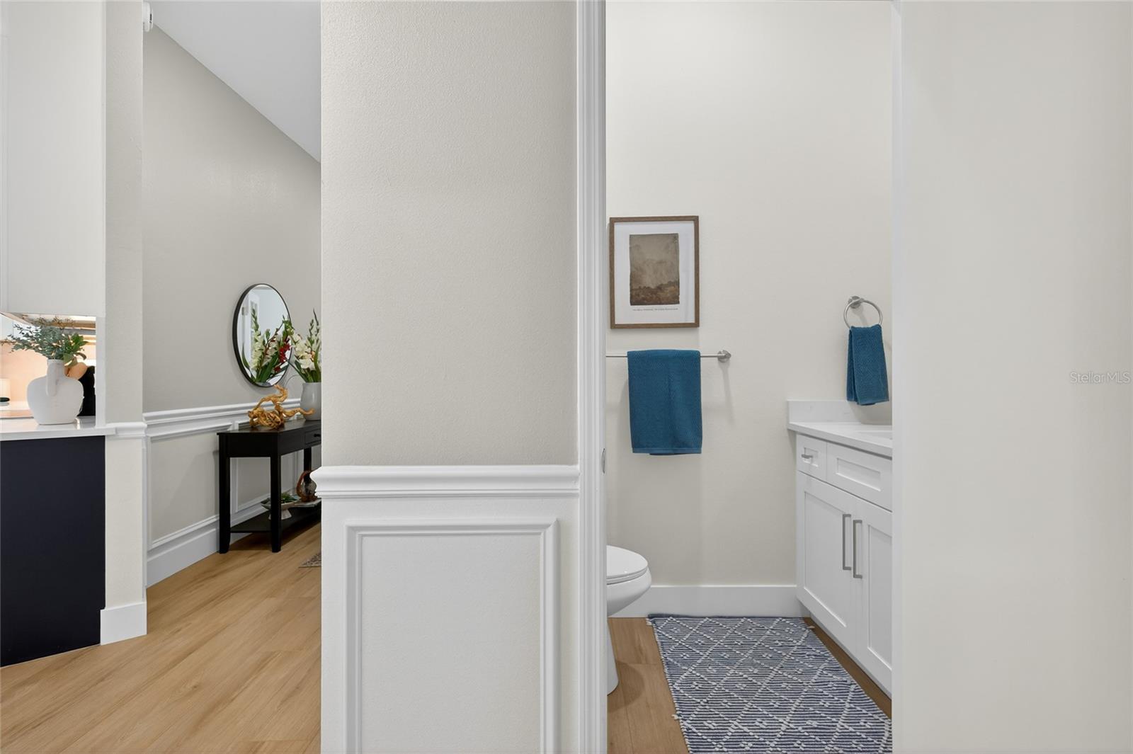 Image 33 of 57 For 18917 Edinborough Way