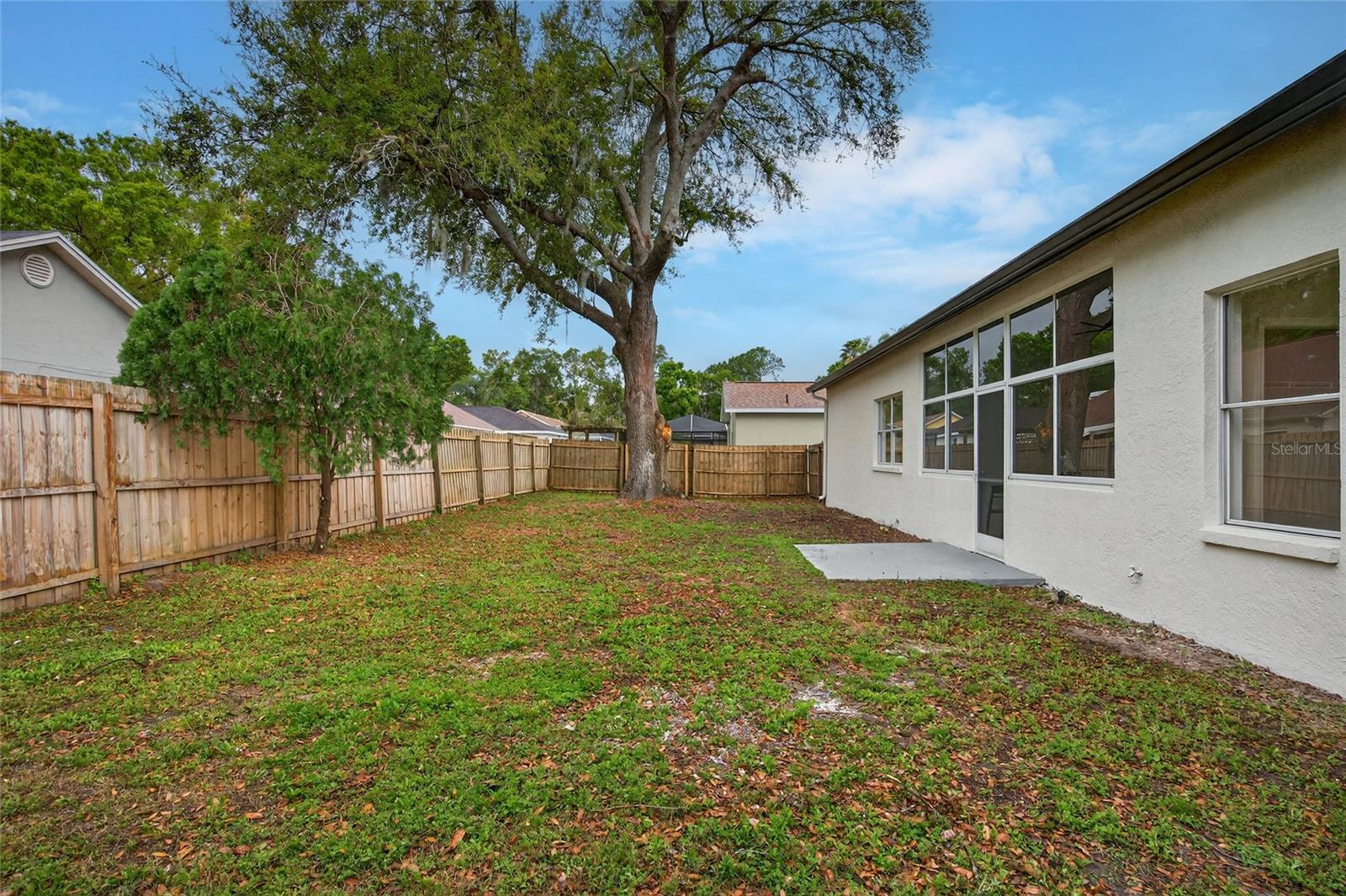 Image 46 of 57 For 18917 Edinborough Way