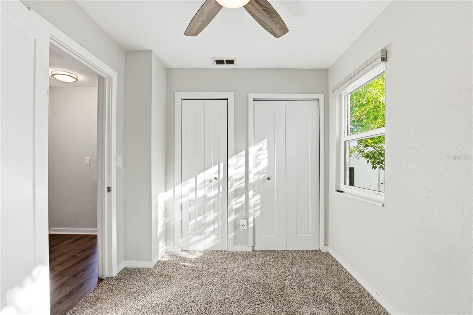 Image 22 of 58 For 4410 Euclid Avenue