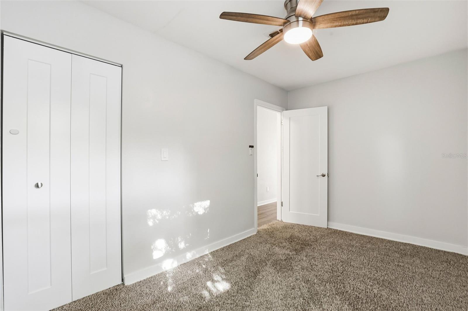 Image 25 of 58 For 4410 Euclid Avenue