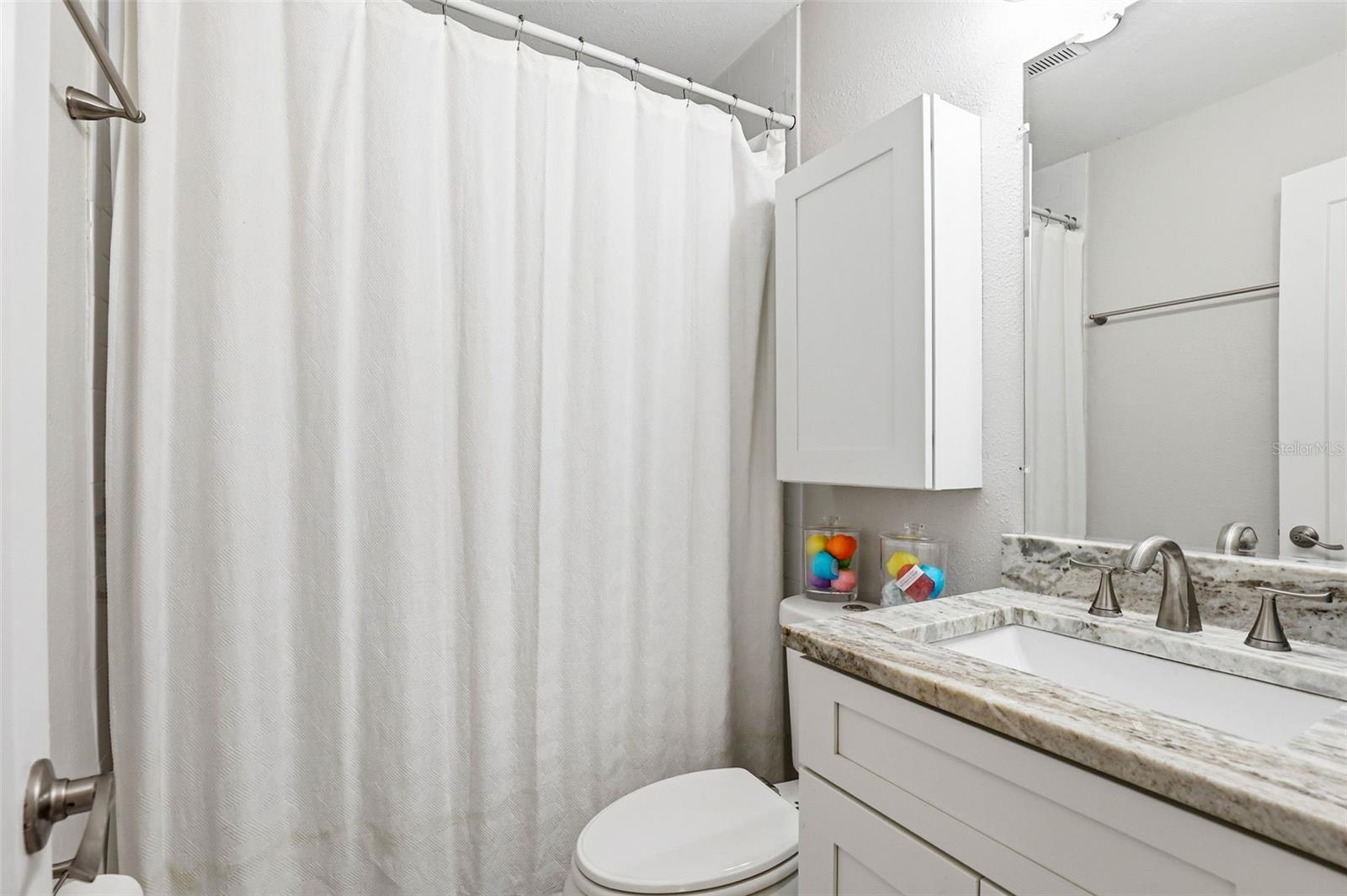 Image 26 of 58 For 4410 Euclid Avenue