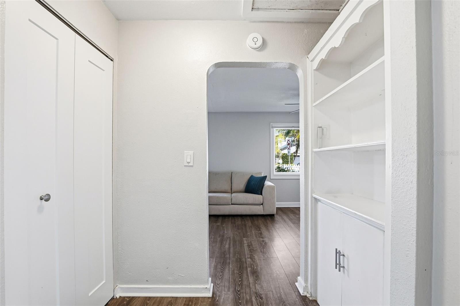 Image 31 of 58 For 4410 Euclid Avenue