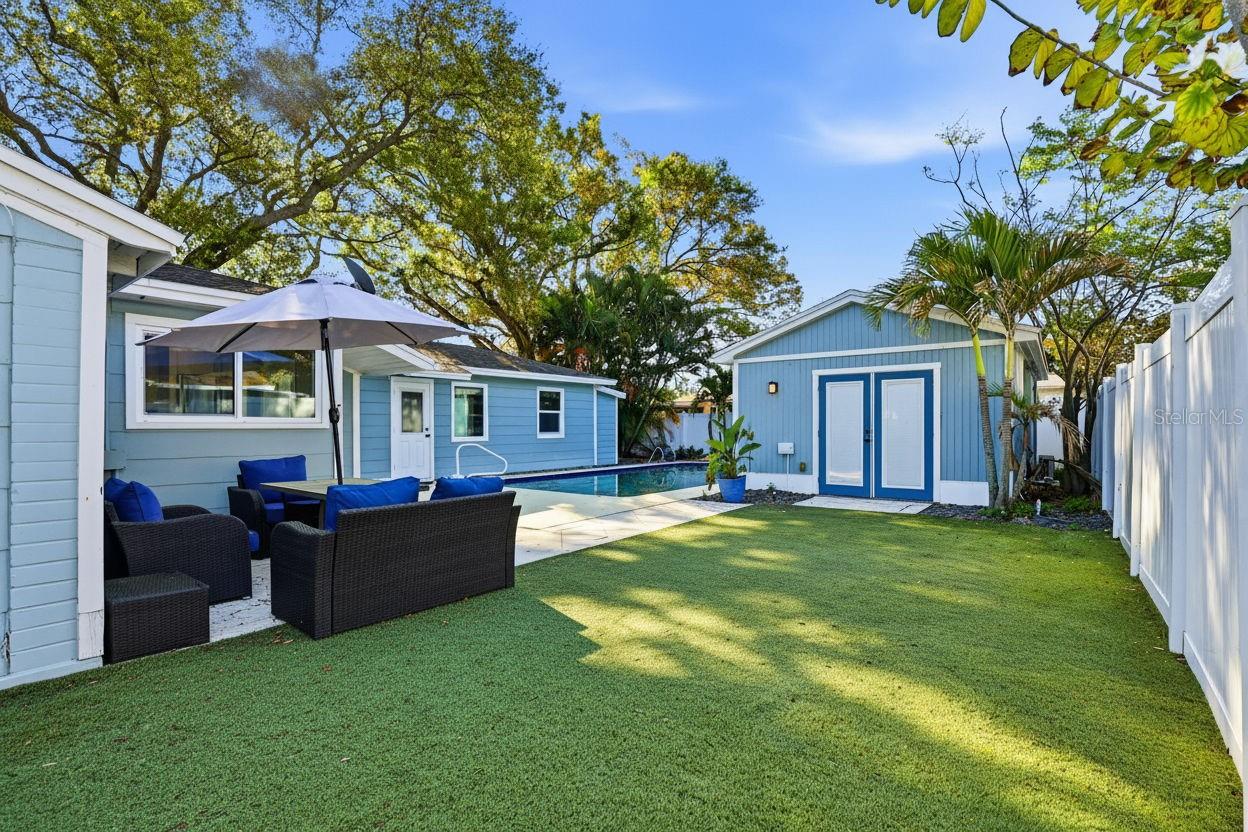 Image 38 of 58 For 4410 Euclid Avenue