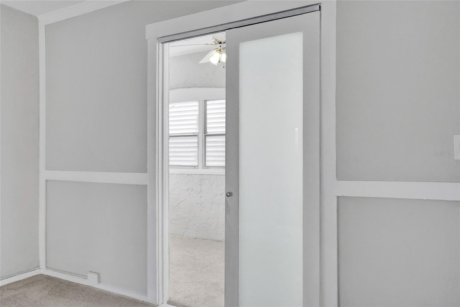 Image 18 of 55 For 924 Mcintosh Street