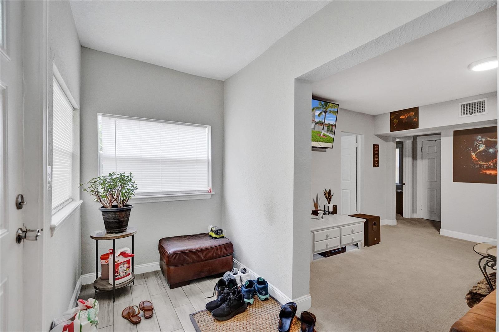 Image 39 of 55 For 924 Mcintosh Street