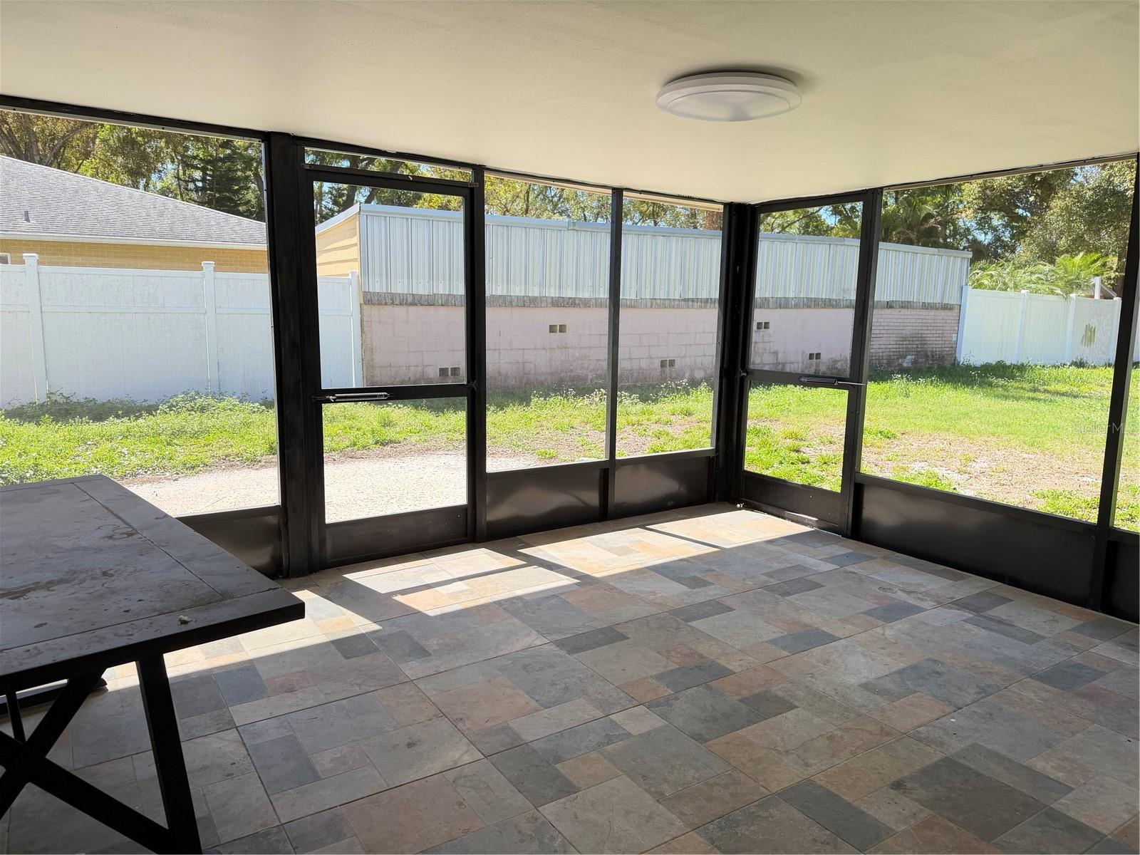 Image 17 of 20 For 8012 Habana Avenue