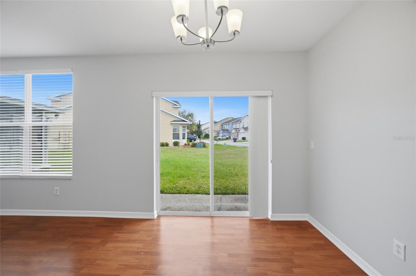 Image 13 of 32 For 6407 Barksdale Way