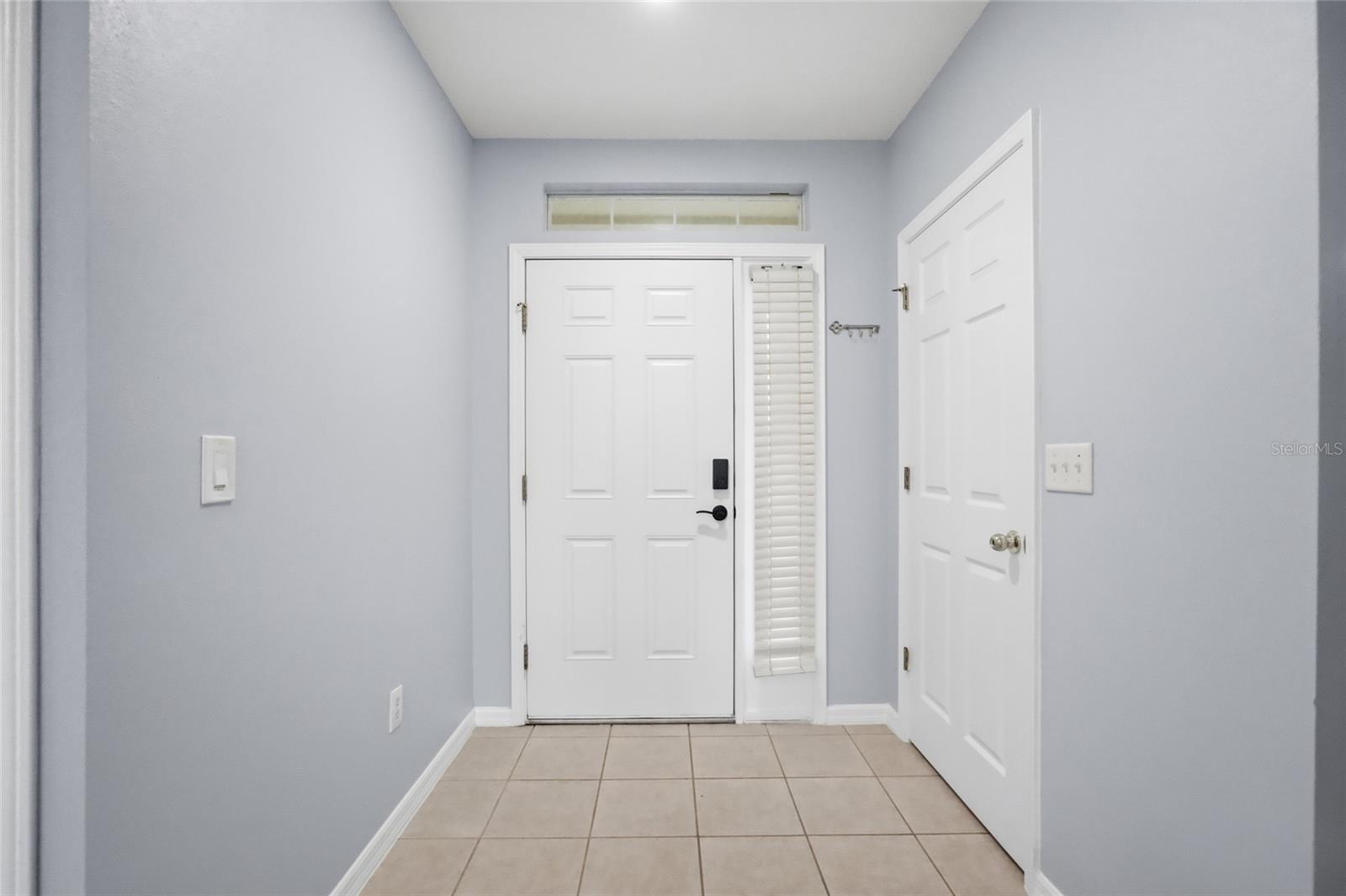 Image 5 of 32 For 6407 Barksdale Way