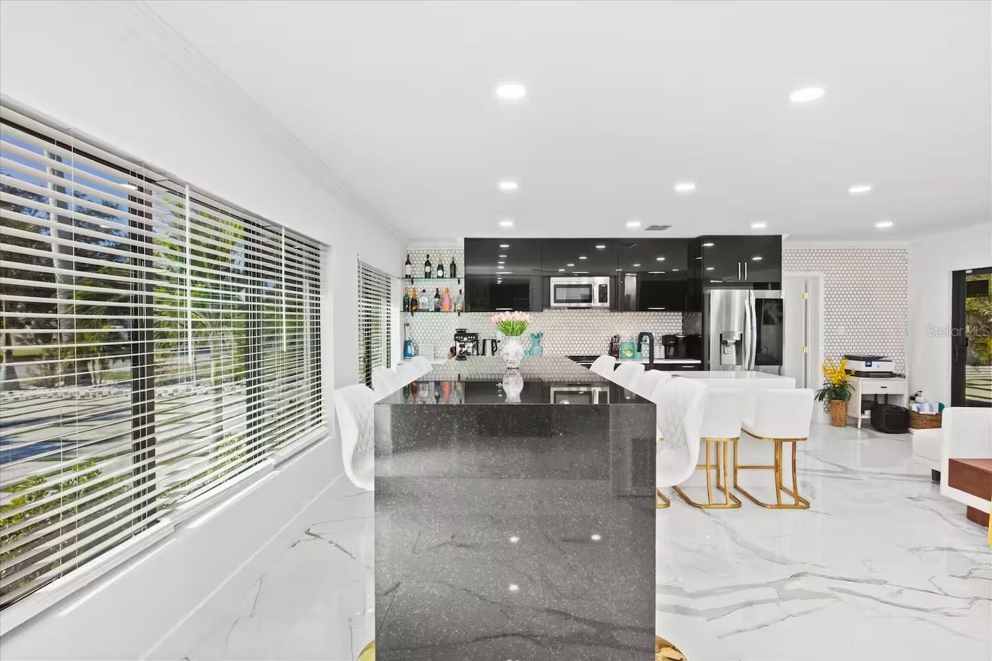 Image 4 of 14 For 6612 9th Avenue Nw