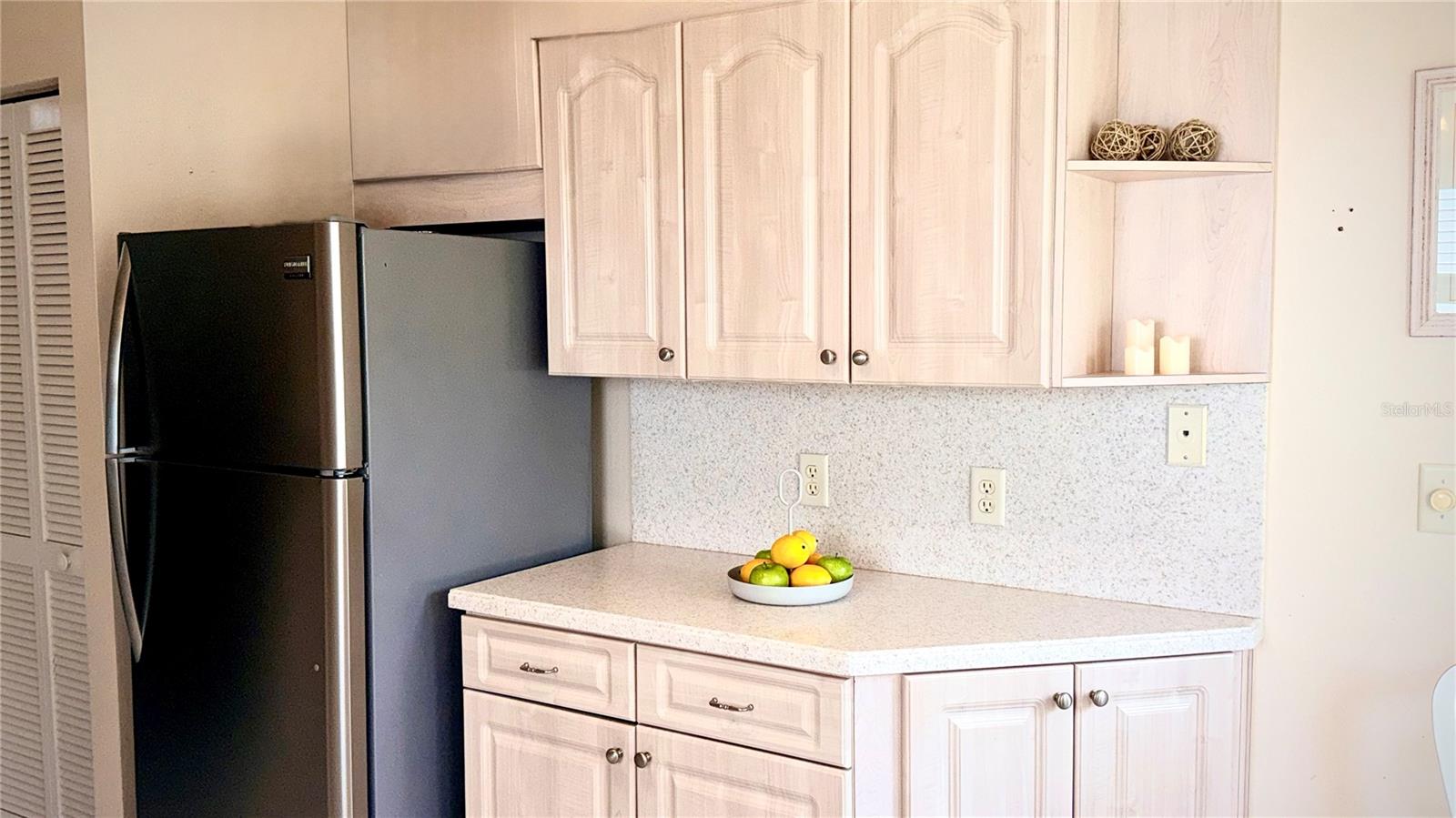 Image 11 of 23 For 3637 Downfield Place 402