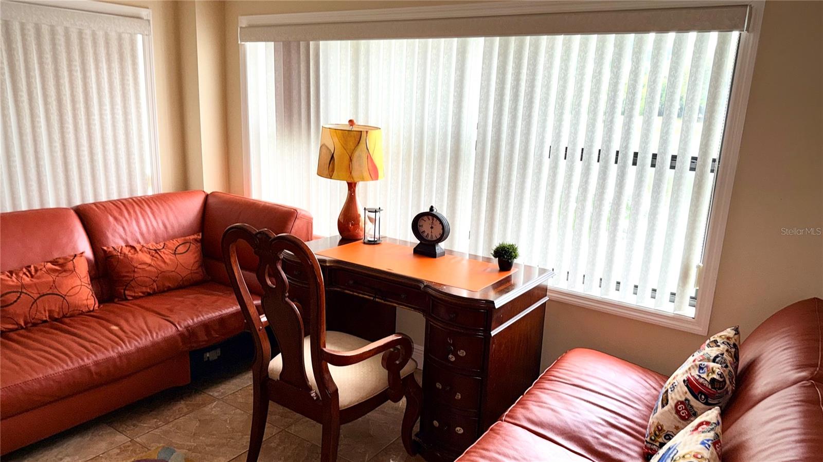 Image 15 of 23 For 3637 Downfield Place 402