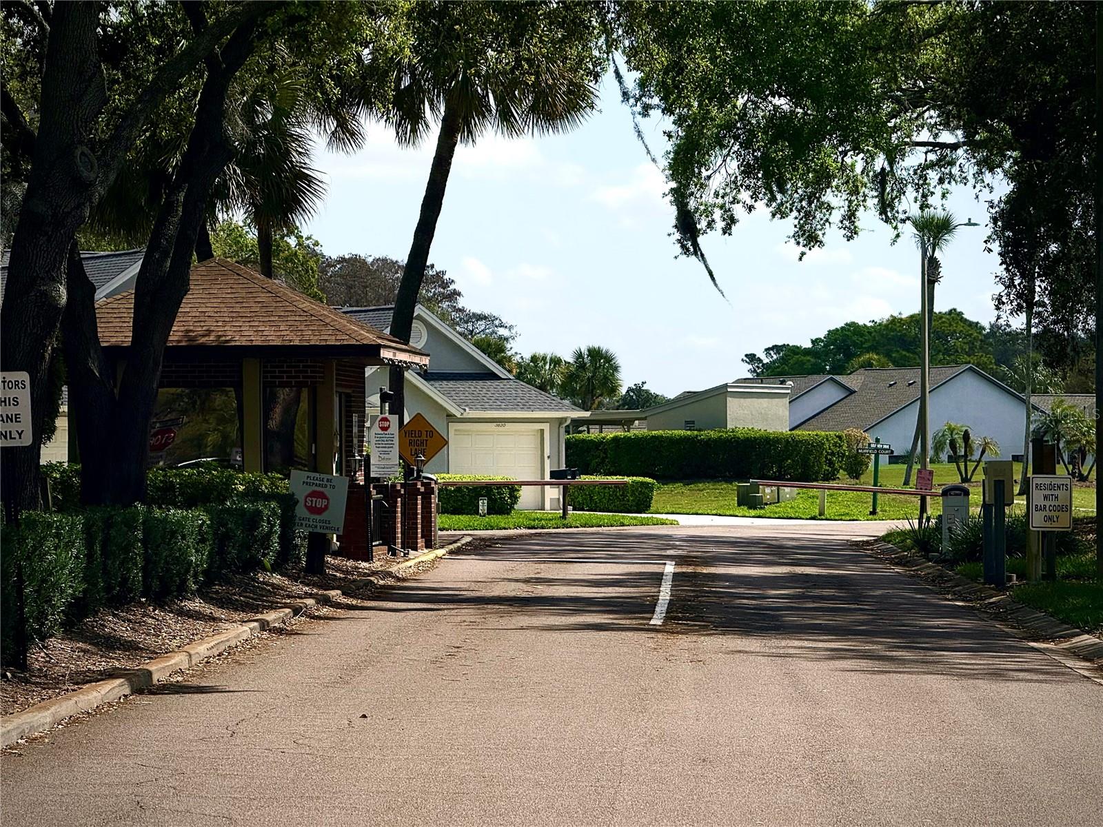 Image 23 of 23 For 3637 Downfield Place 402