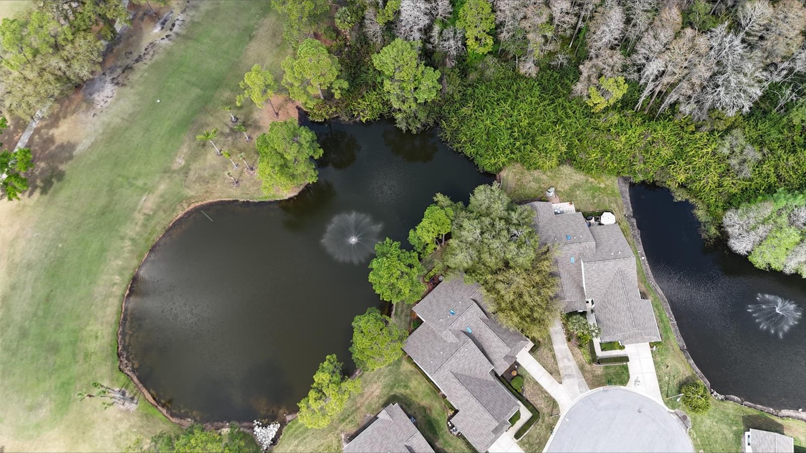 Image 3 of 23 For 3637 Downfield Place 402