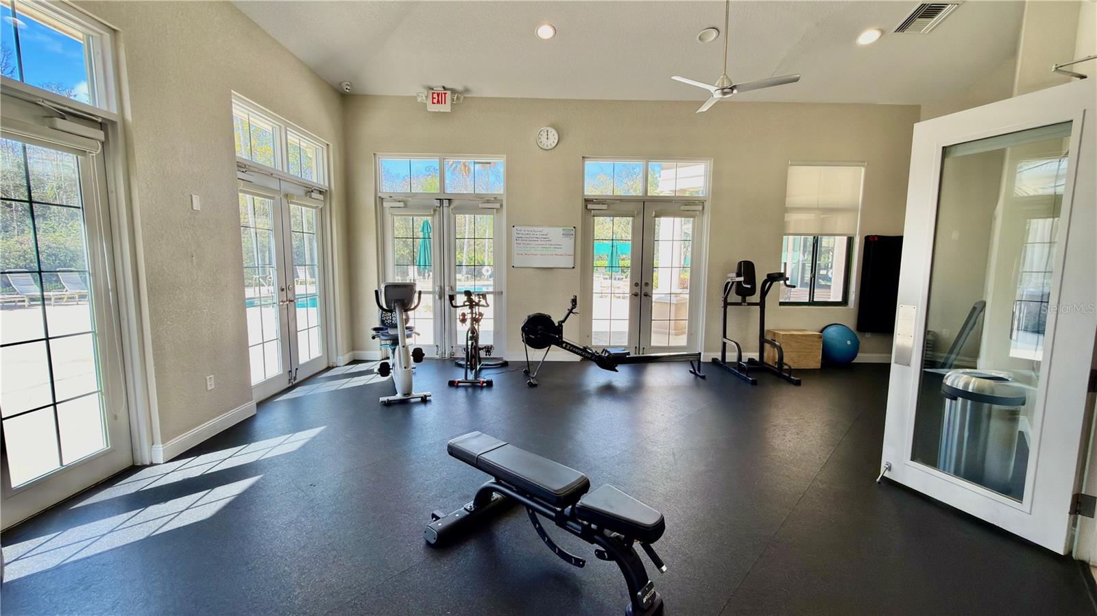 Image 34 of 49 For 10222 Devonshire Lake Drive