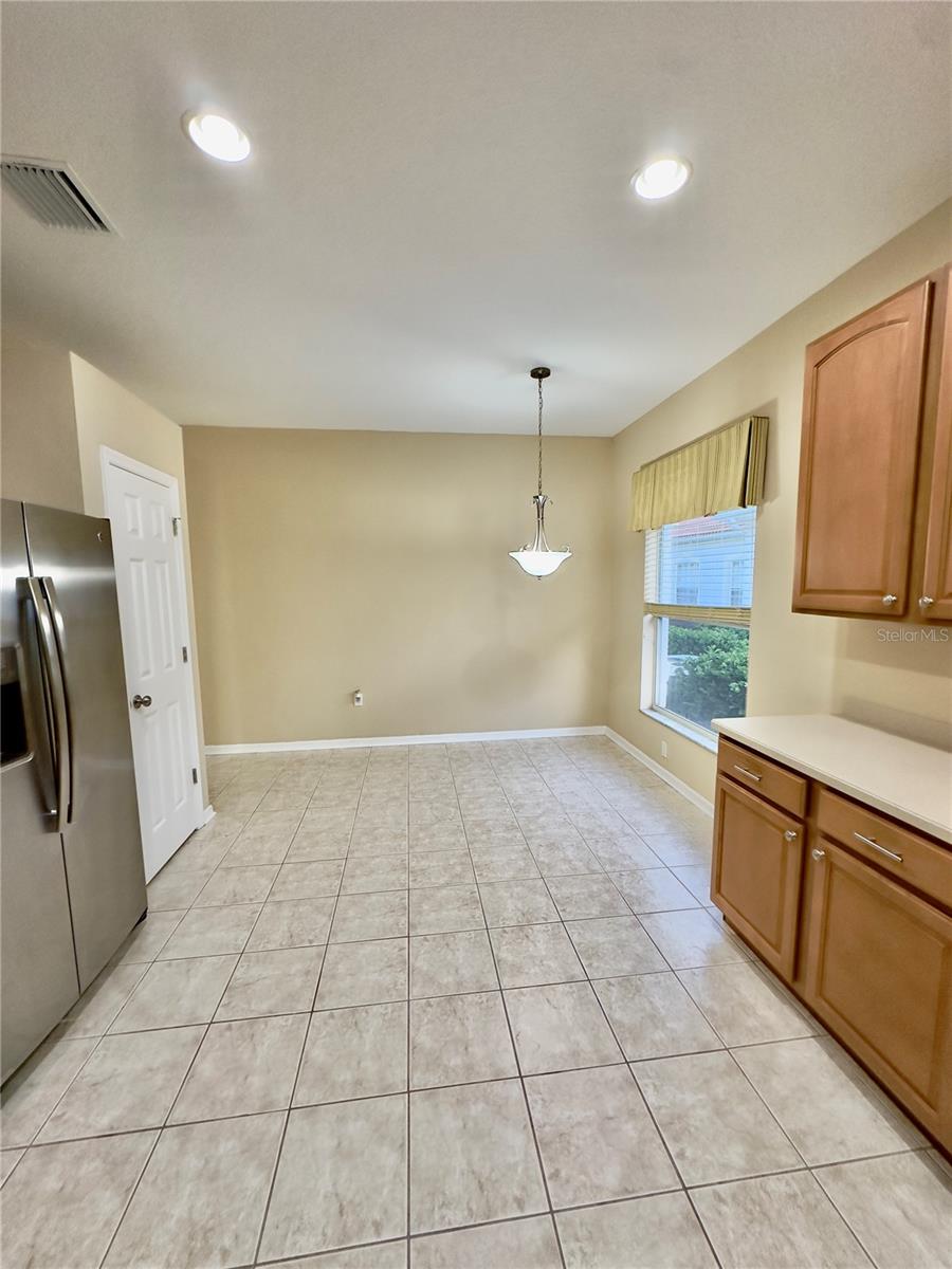 Image 6 of 49 For 10222 Devonshire Lake Drive