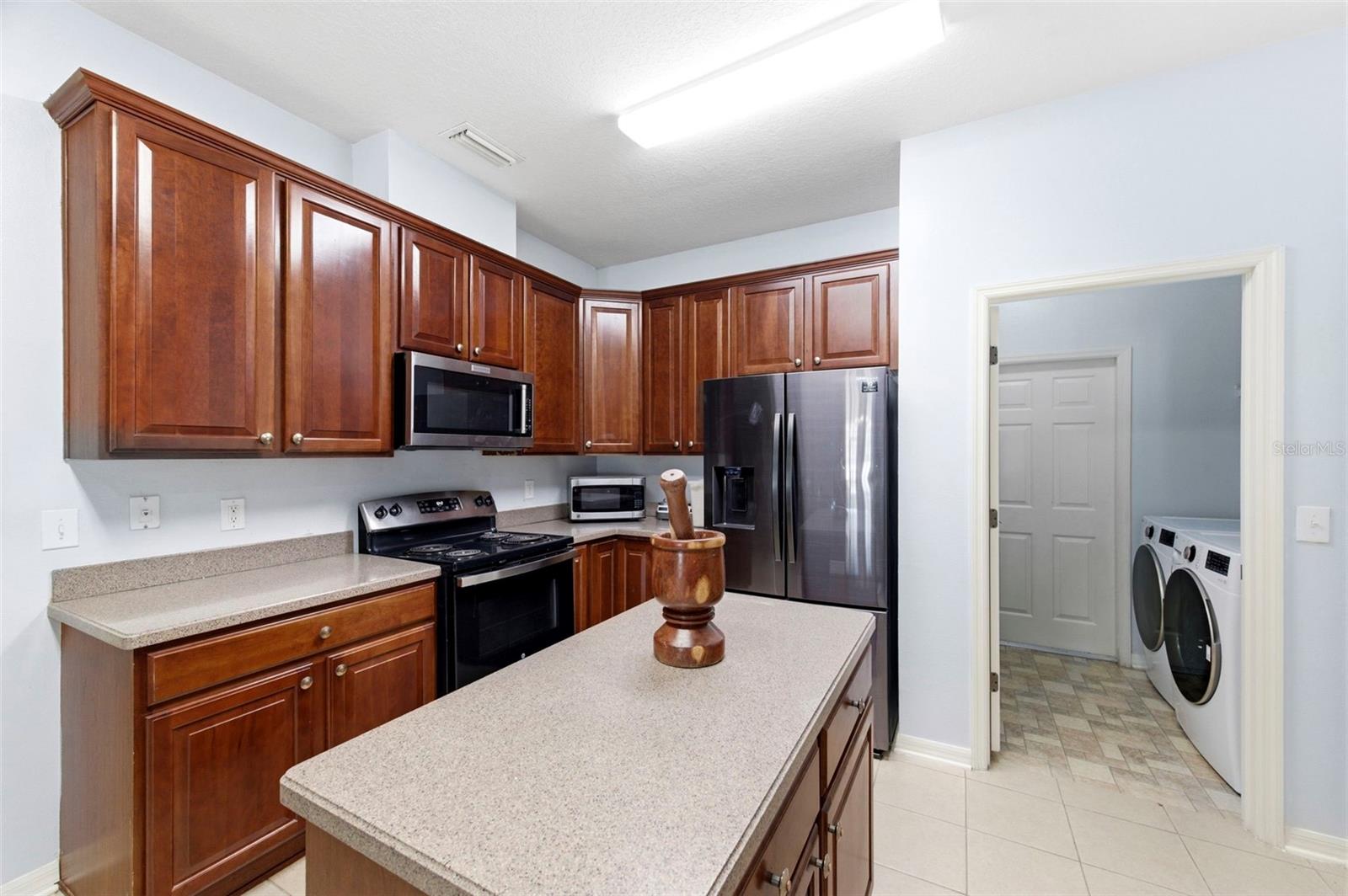 Image 4 of 76 For 6823 Green Heron Drive