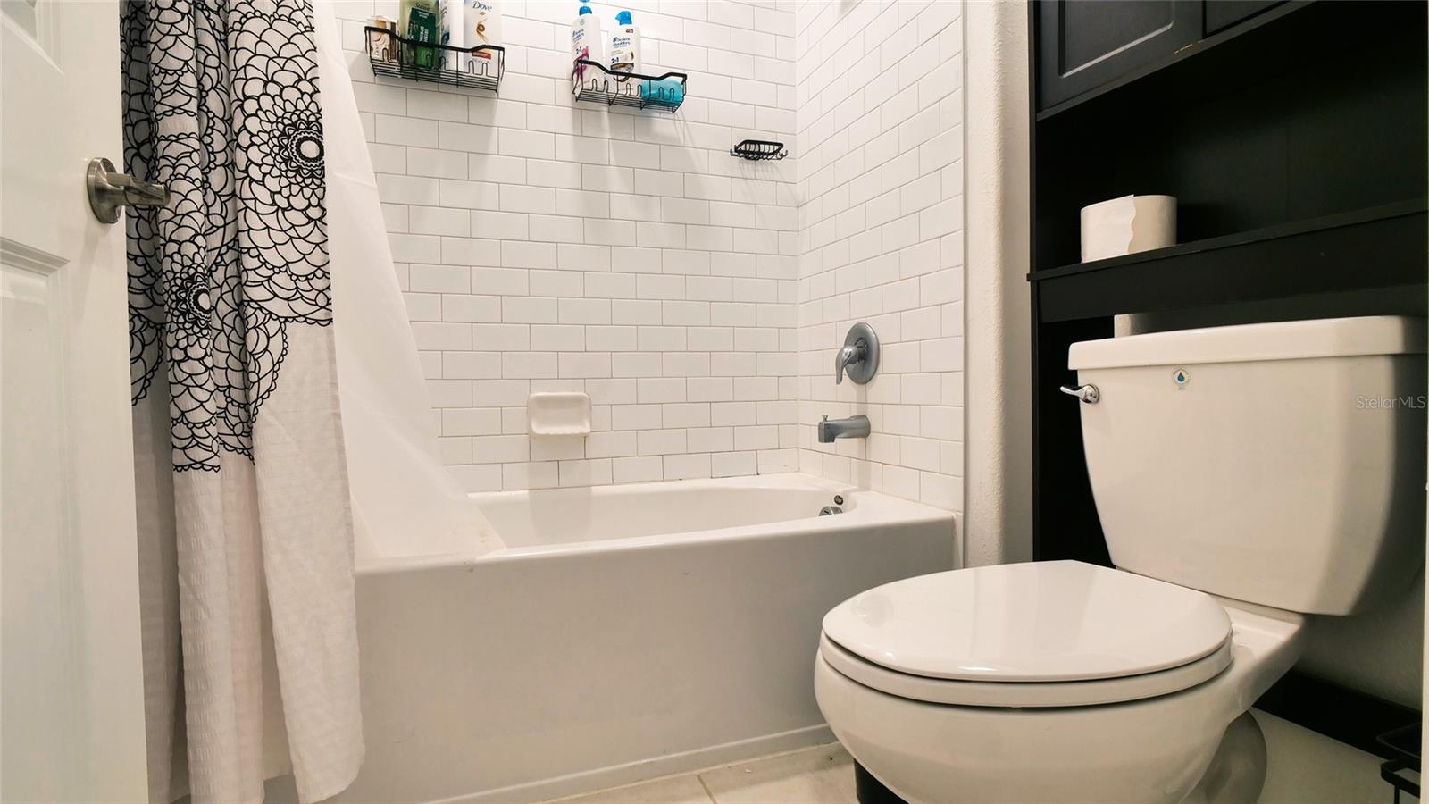 Image 19 of 57 For 6300 Beverly Hills Drive