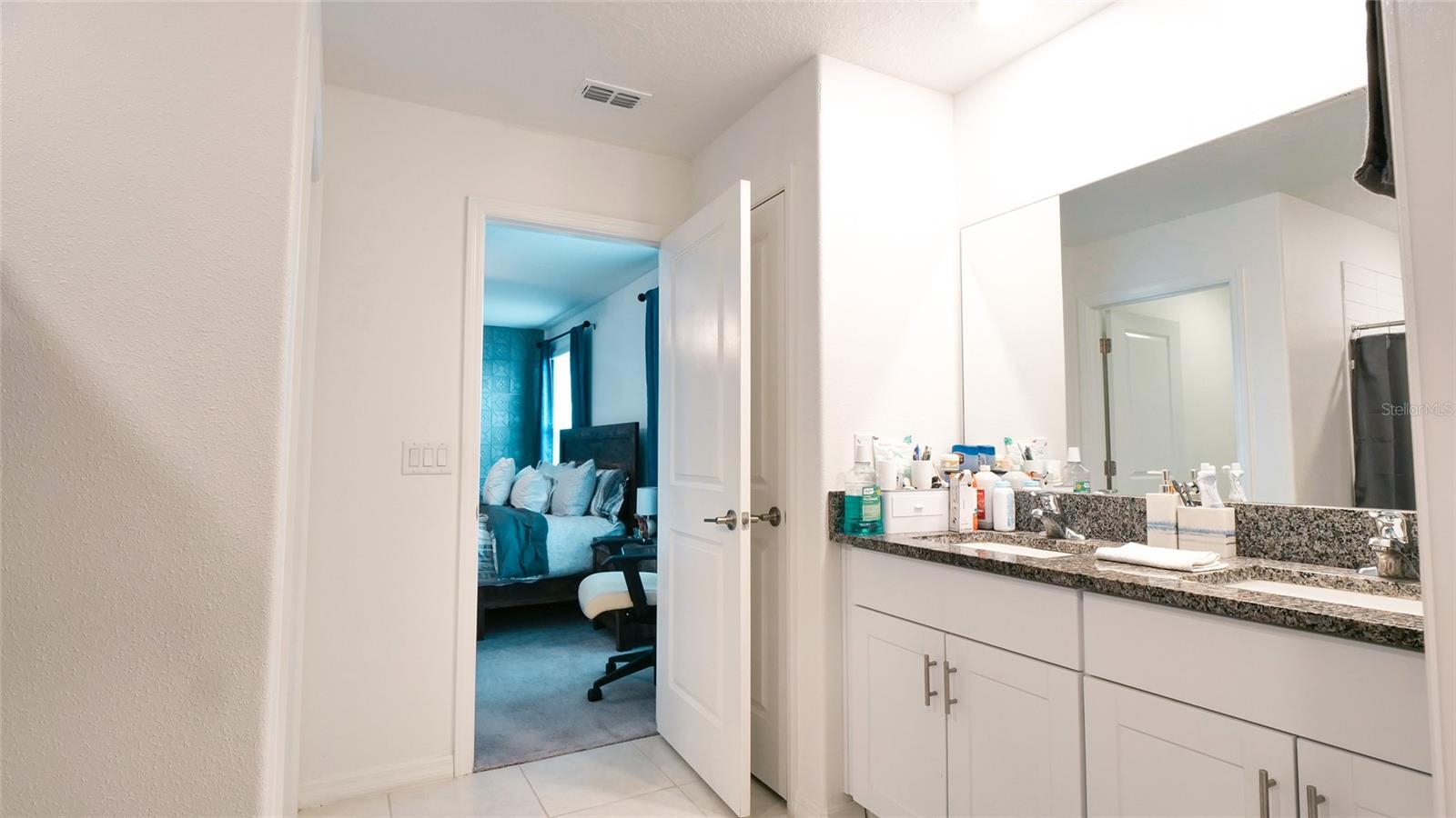 Image 33 of 57 For 6300 Beverly Hills Drive