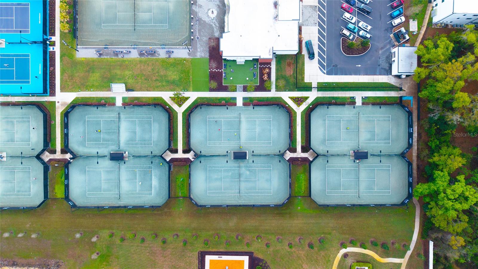 Image 48 of 57 For 6300 Beverly Hills Drive