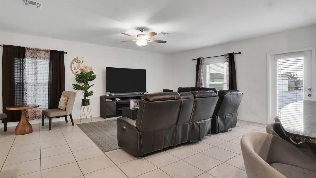 Image 7 of 57 For 6300 Beverly Hills Drive