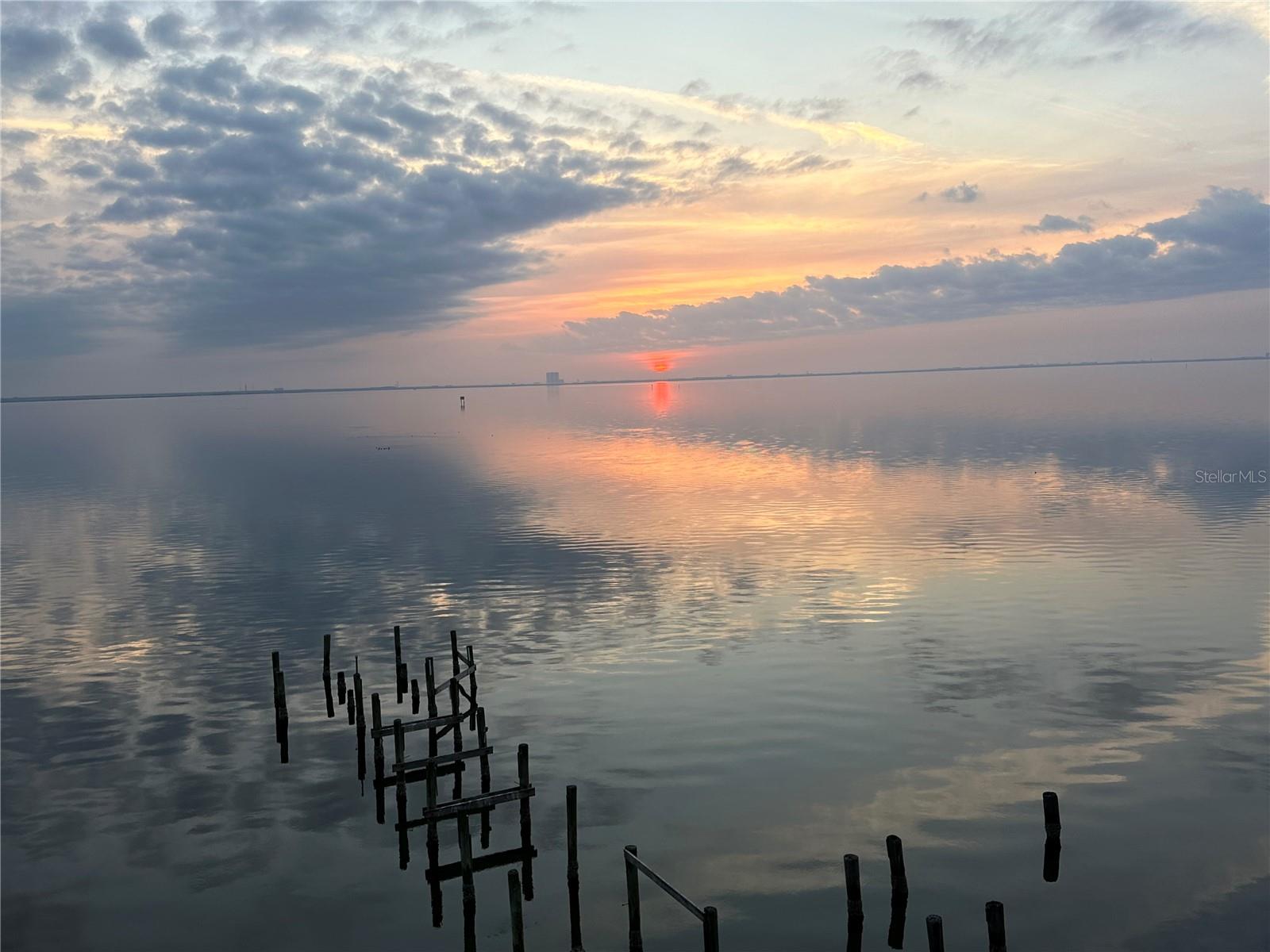 Image 11 of 45 For 1805 Riverside Drive 302