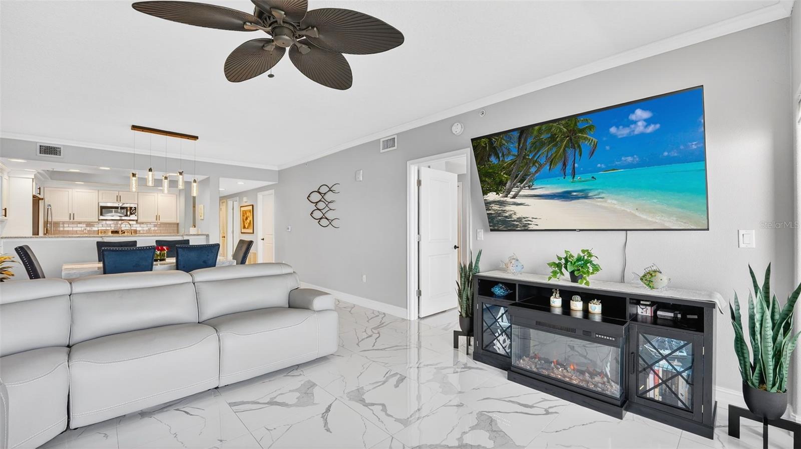 Image 16 of 45 For 1805 Riverside Drive 302