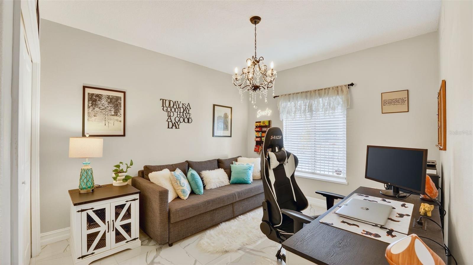 Image 29 of 45 For 1805 Riverside Drive 302