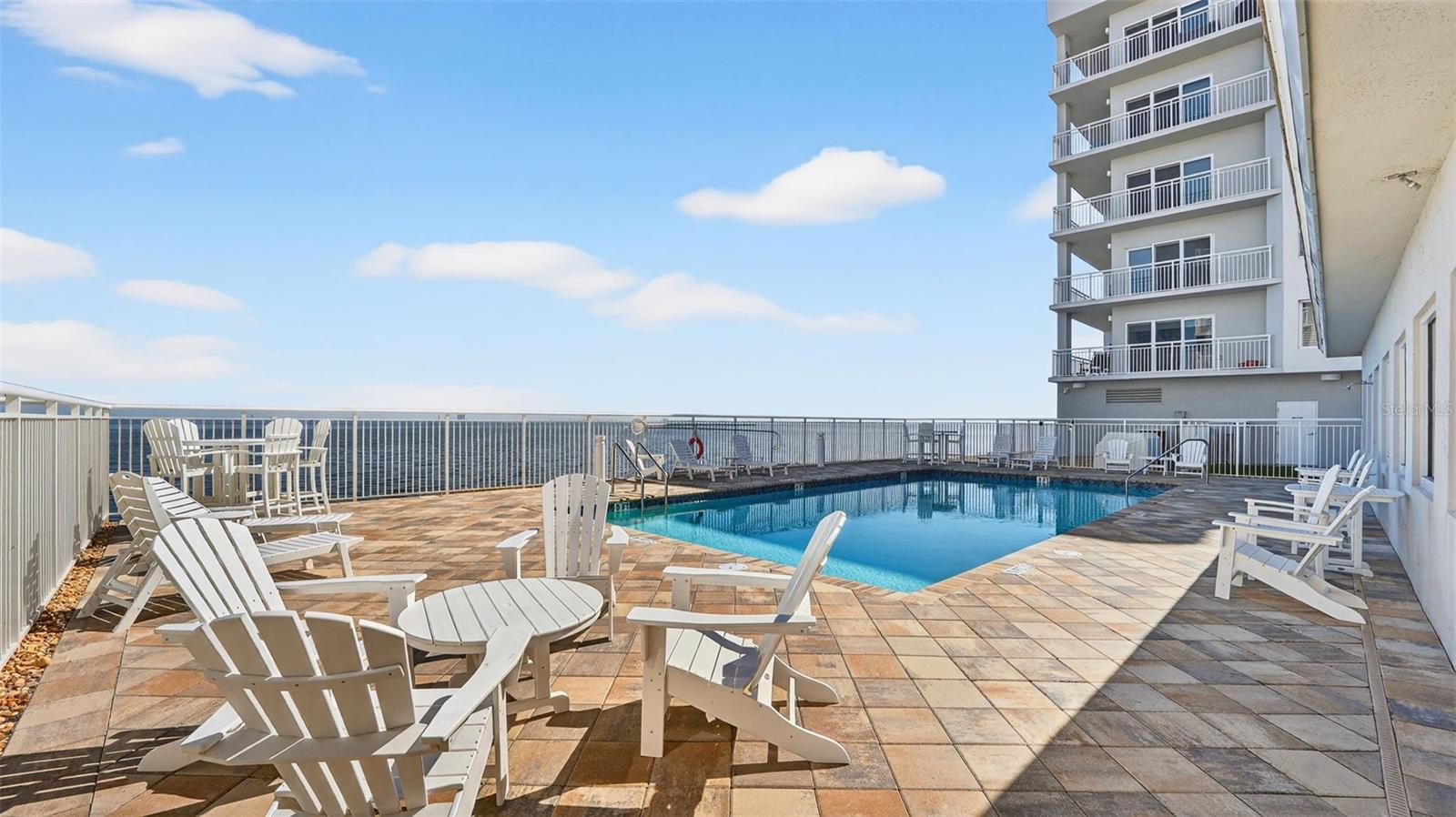 Image 36 of 45 For 1805 Riverside Drive 302